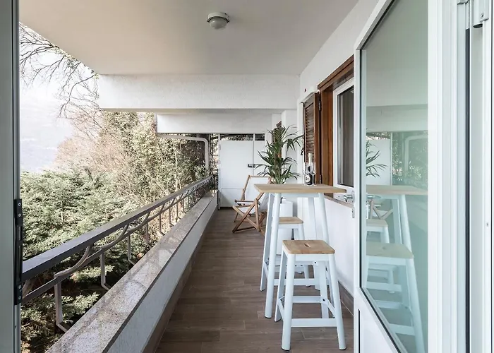 דירה Varenna Hill *