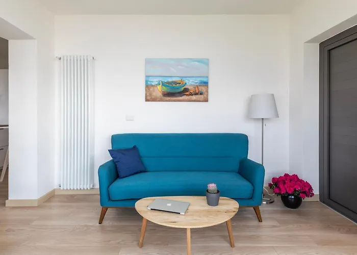 Varenna Hill * Perledo