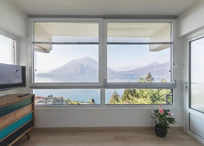 Varenna Hill Lägenhet *